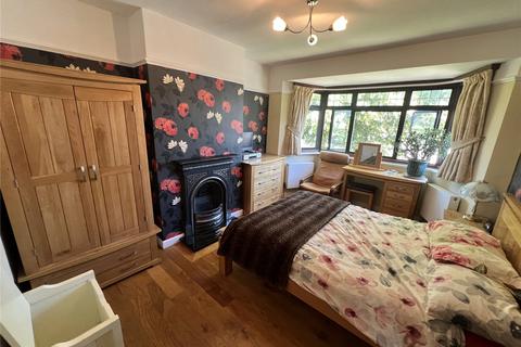 29 Kinlet Road, London, SE18 3BZ