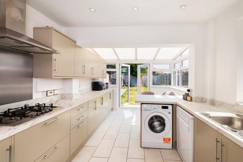 196 Long Lane, Bexleyheath, DA7 5AQ