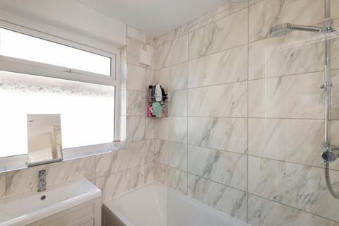 196 Long Lane, Bexleyheath, DA7 5AQ