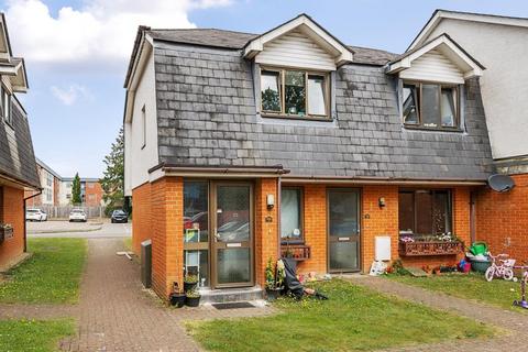 2 bedroom maisonette for sale, Bracknell,  Berkshire,  RG12