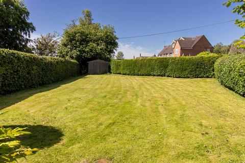 4 Baring Close, East Stratton, Winchester, SO21 3DY