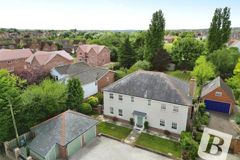 4 bedroom detached house for sale, Hullbridge Road, South Woodham Ferrers, Chelmsford, Essex, CM3