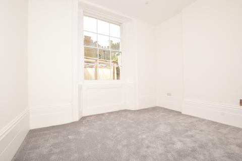 2 bedroom apartment to rent, St. Georges Terrace Herne Bay CT6