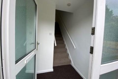 2 bedroom maisonette to rent, Sherbrook Road, Nottingham NG5
