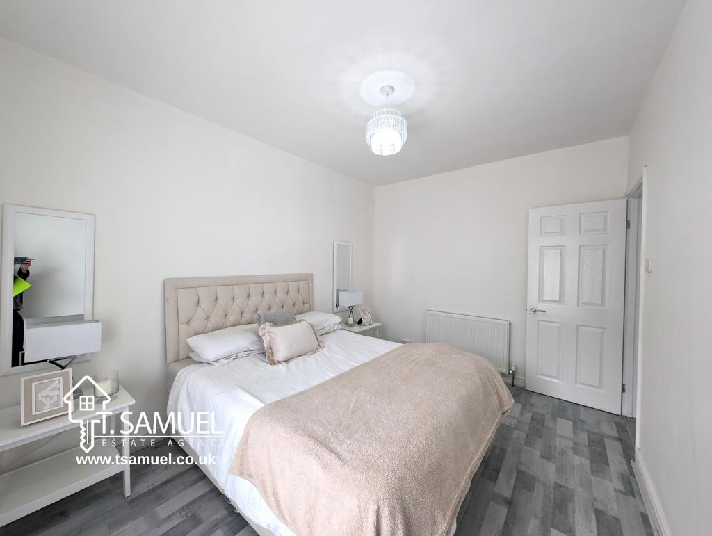 Bedroom 2a