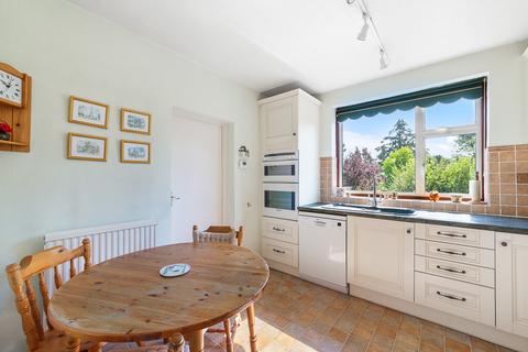 51 Sunnybank, Epsom, KT18 7DY