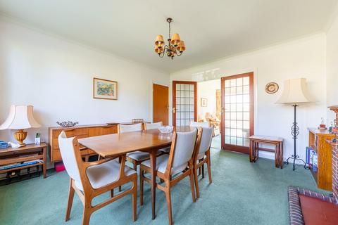 51 Sunnybank, Epsom, KT18 7DY