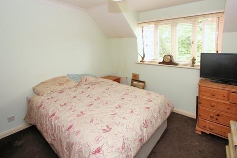 8 Carvers Croft, Woolmer Green, Knebworth, SG3 6LX