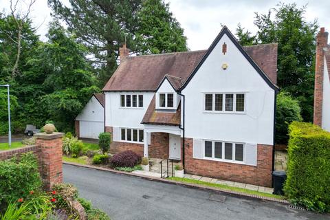 4 bedroom detached house for sale, Meadscroft Drive, Alderley Edge, SK9