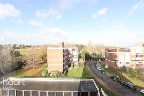 undefined, Green Vale, London