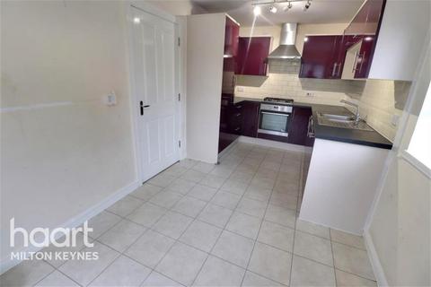 4 bedroom end of terrace house to rent, Stratford Road, Wolverton