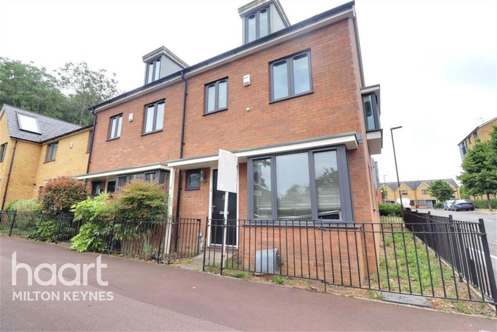Stratford Road, Wolverton 4 bed end of terrace house to rent £1,795