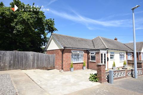 2 bedroom semi-detached bungalow for sale, Linden Drive, Clacton-on-Sea