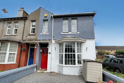 3 bedroom end of terrace house for sale, Quarella Road, Bridgend, Bridgend County. CF31 1JT