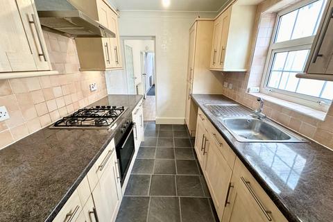 3 bedroom terraced house to rent, Gillingham ME7