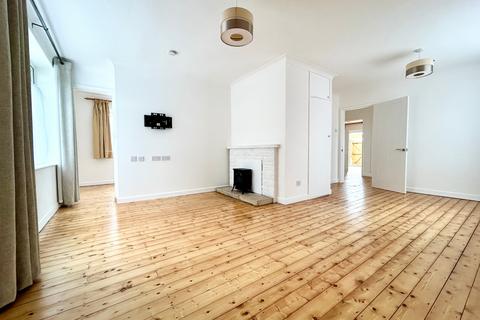 undefined, New Barn Lane, Cheltenham GL52