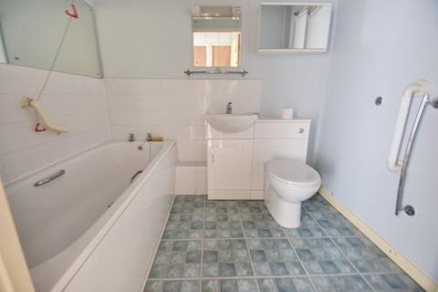 1 bedroom apartment for sale, Kingsdale Court, Hopewell Drive, Chatham, ME5