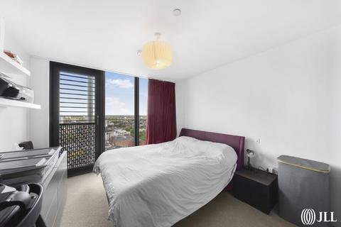 2 bedroom apartment for sale, Stratosphere Tower, Great Eastern Road, London, E15