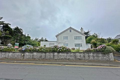 6 bedroom house for sale, Tynwald Road, Peel, IM5 1JN