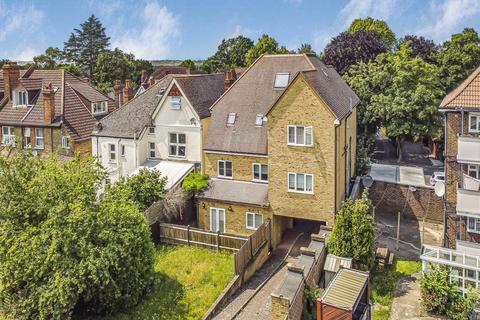 2 bedroom apartment for sale, Highland Road, Bromley, Kent