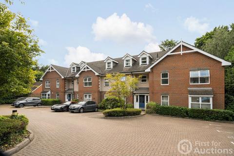 2 bedroom apartment for sale, Portsmouth Road, Camberley, Surrey