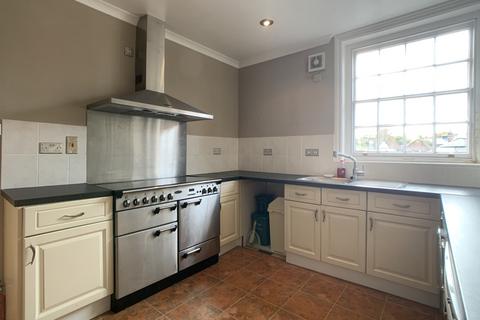 2 bedroom flat to rent, Mill Street, Wantage