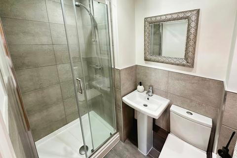 7, Elmwood Court, 1 Southend Road, Stanford-le-hope, SS17 0GE
