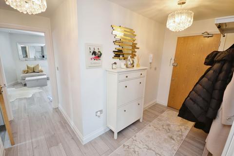 7, Elmwood Court, 1 Southend Road, Stanford-le-hope, SS17 0GE