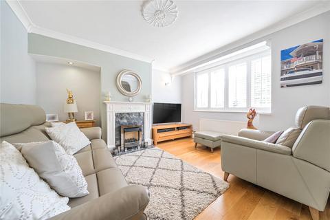 3 Dell Road, West Drayton, UB7 9HN