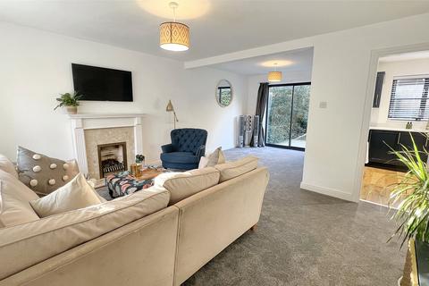 4 bedroom detached house for sale, Janes Way, Markfield, Leicestershire