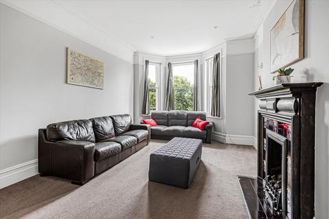 3 bedroom flat for sale, Glenshaw Mansions, London, SW9