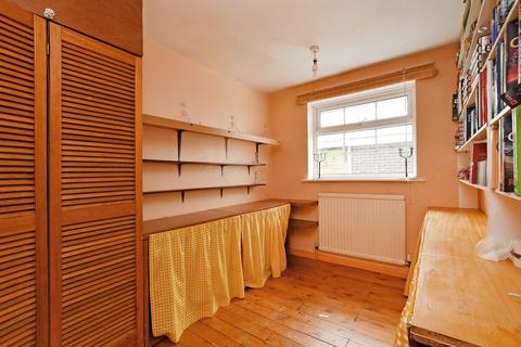 5 Alton Close, Dronfield Woodhouse, Dronfield, S18 8RU