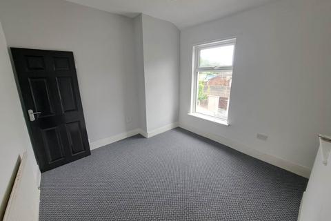 2 bedroom terraced house to rent, Chancery Lane, St Helens