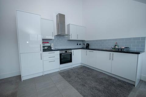 2 bedroom apartment to rent, Market Street, Rugby, CV21