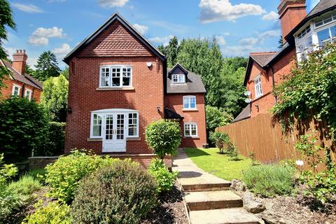 5 bedroom detached house for sale, Shrewsbury Road, Church Stretton SY6