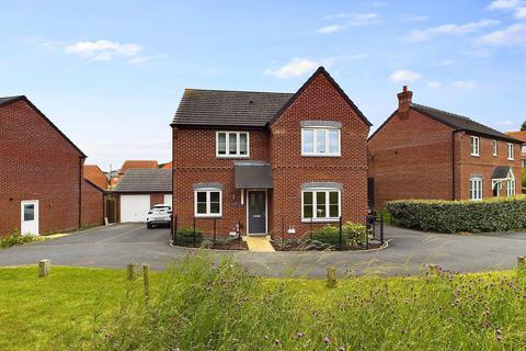 4 bedroom detached house for sale, Chesterfield S42