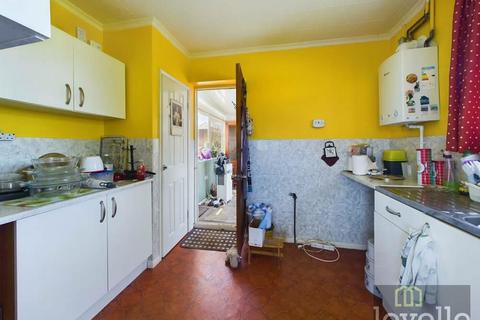 2 bedroom property for sale, Station Road, Sutton-on-Sea, Mablethorpe, Lincolnshire, LN12 2HS