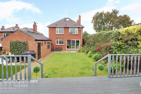 4 bedroom detached house for sale, New Road, Bignall End