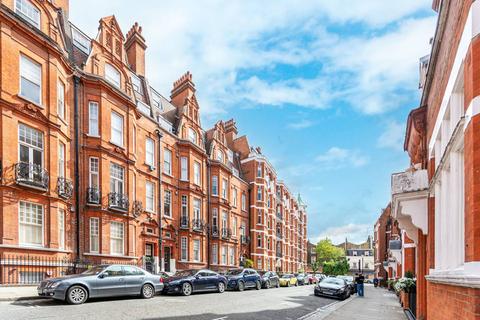 2 bedroom flat to rent, Culford Gardens, Chelsea, London, SW3