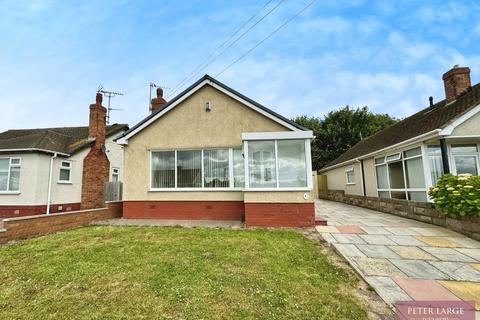 2 bedroom detached bungalow for sale, 6 Plas Road, Rhy, LL18 4HT