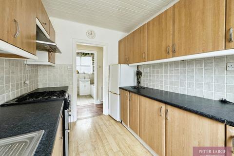 6 Plas Road, Rhyl, LL18 4HT