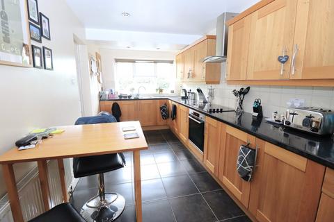 4 bedroom semi-detached house for sale, Langdale Close, Farnborough GU14