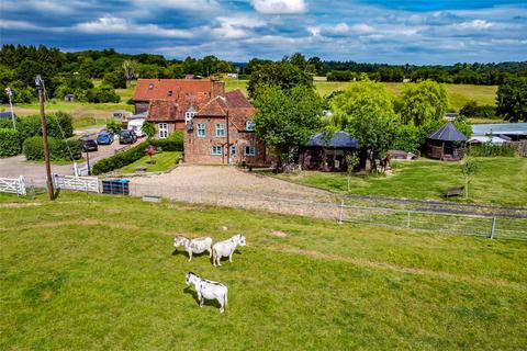 3 bedroom semi-detached house for sale, 2 Little Woodend, Markyate, Hertfordshire, AL3