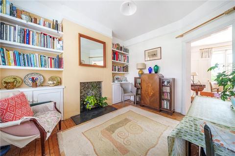 3 bedroom end of terrace house for sale, Neville Road, Ealing