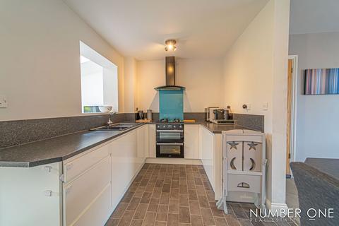 3 bedroom semi-detached house for sale, Cotswold Way, Risca, NP11
