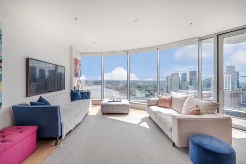 2 bedroom flat for sale, Charrington Tower, 11 Biscayne Avenue, London