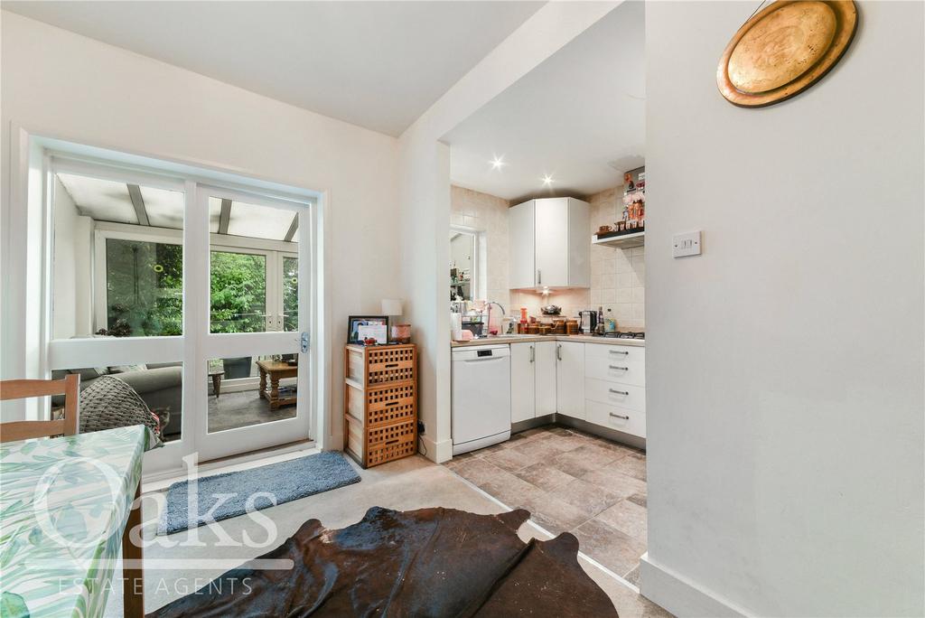 Lebanon Road, East Croydon 2 bed terraced house for sale £425,000