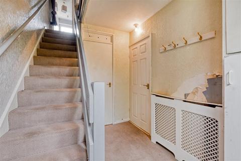 4 bedroom terraced house for sale, Highland Way, Greenlands, Redditch B98 7RH