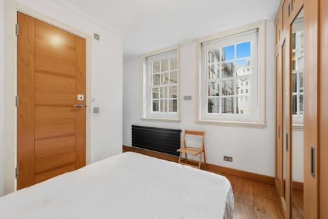 2 bedroom flat for sale, Swan House, 5 All Souls Place, London