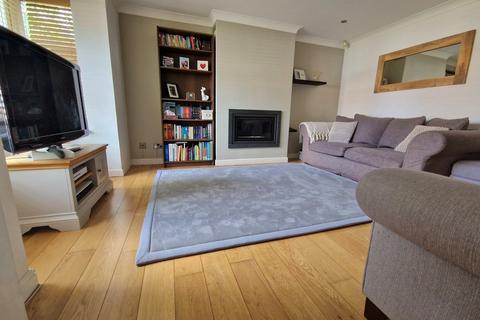 37 Bathurst Close, Burnham-on-sea, TA8 2SZ